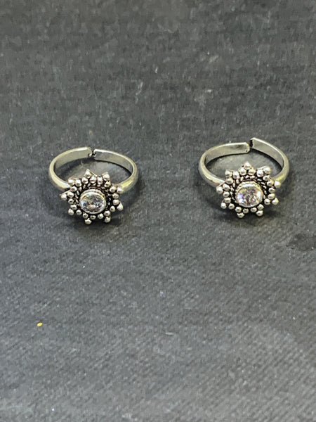 Silver Flower Zircon Toering