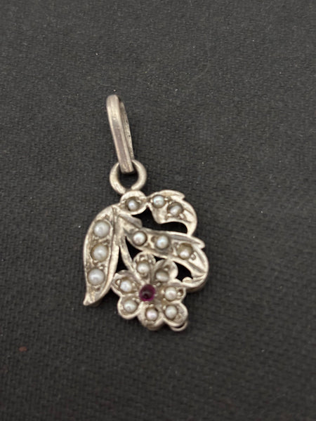 Vintage Silver Flower Pendant