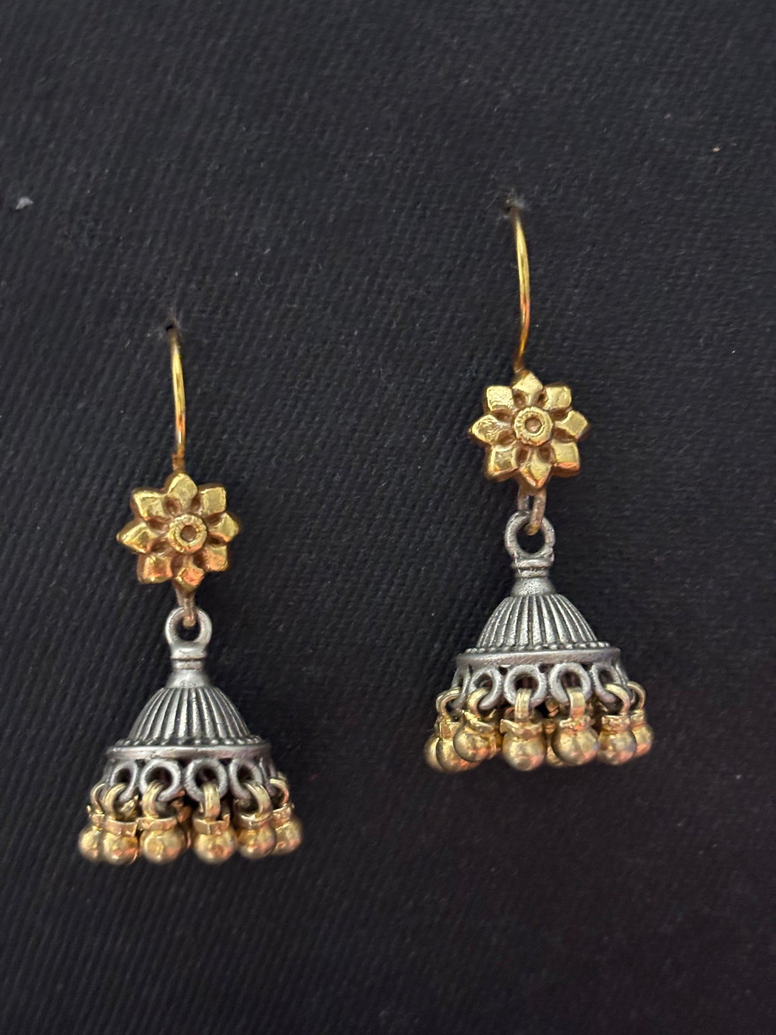 Dual Tone Jhumka
