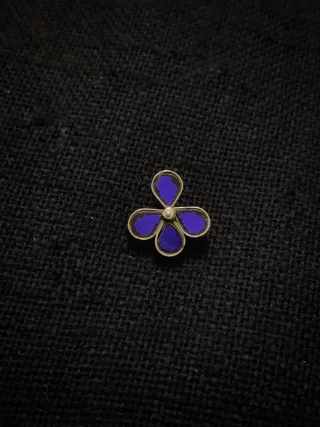 Four Tear Drop Nosepin